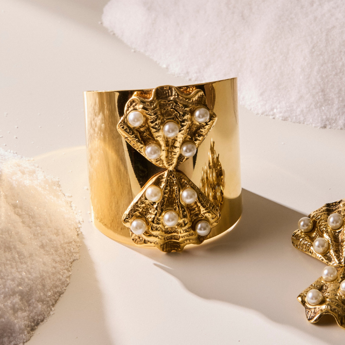 Pulseira Larga Concha Pérola