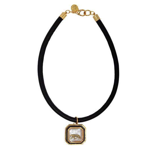 Colar Tigre Couro