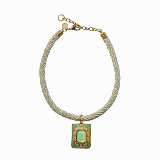 Colar Cordão Flores Esmalte