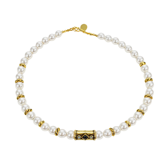 Colar Curto Pérolas Entremeio