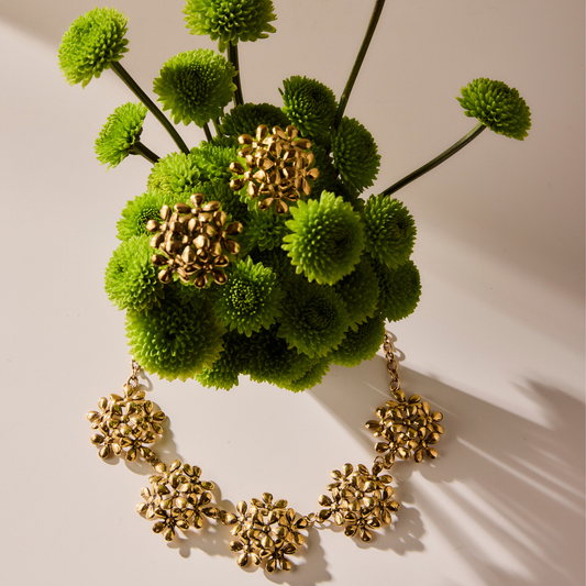 Colar Curto Bouquet