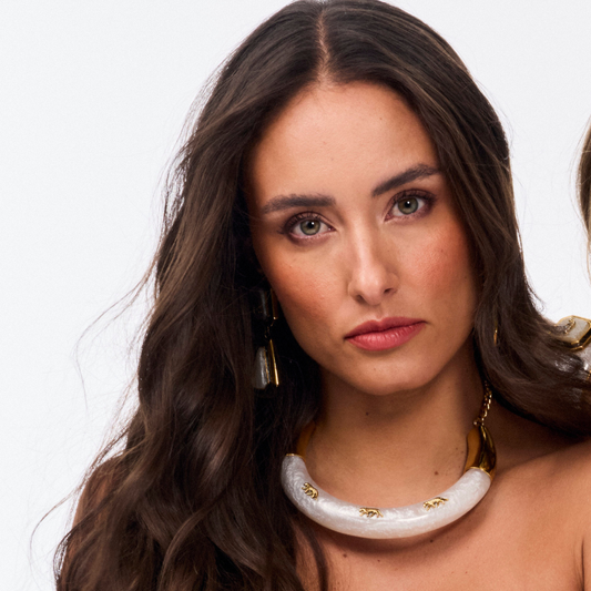 Colar Aro Resina Tigre